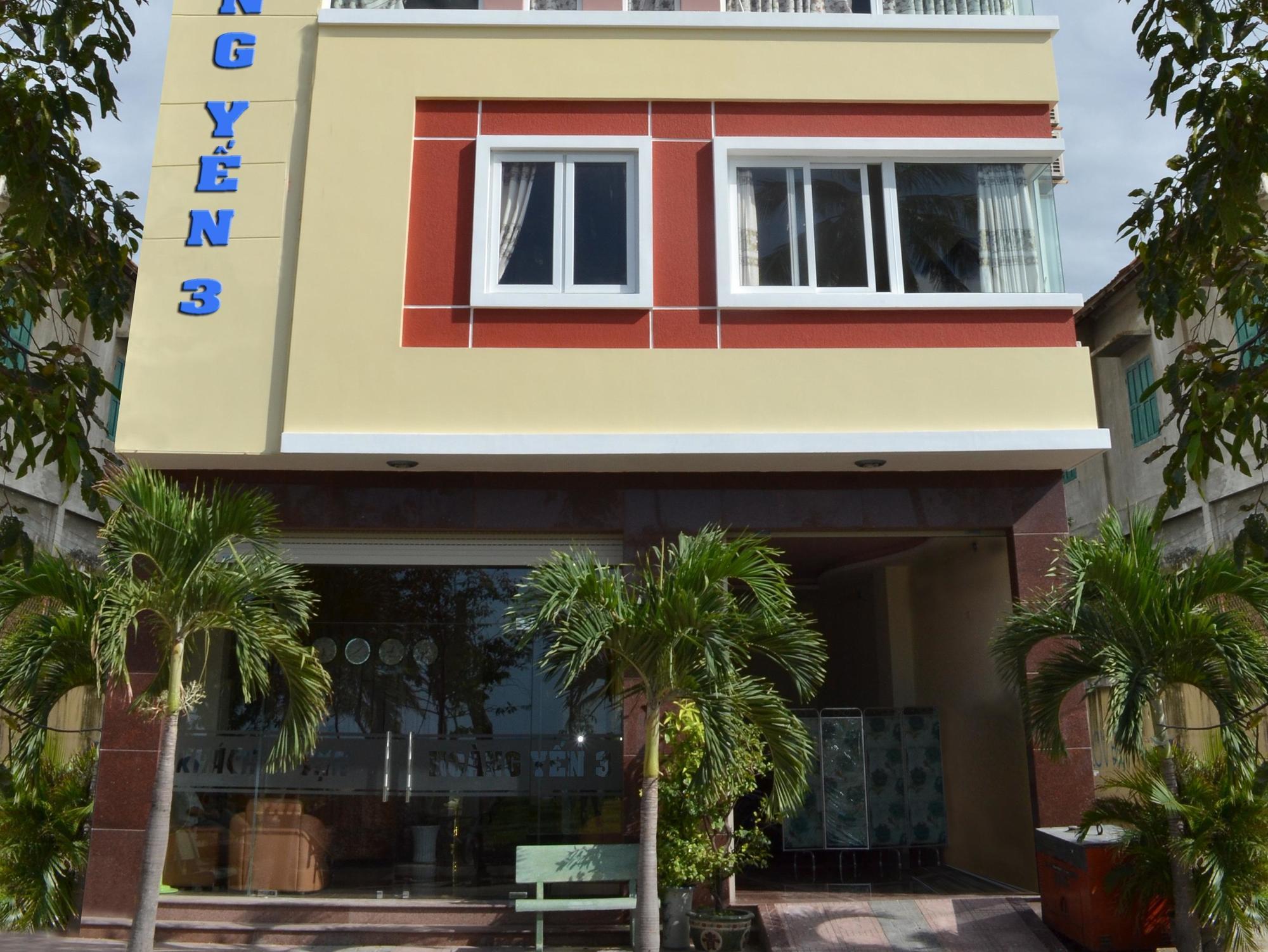 Hoang Yen Hotel Куи Нхон Екстериор снимка