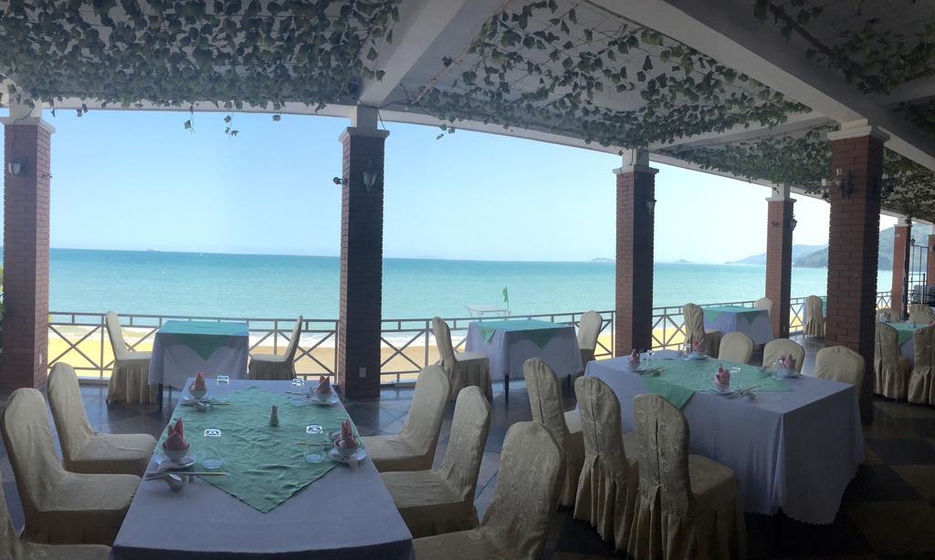 Hoang Yen Hotel Куи Нхон Екстериор снимка