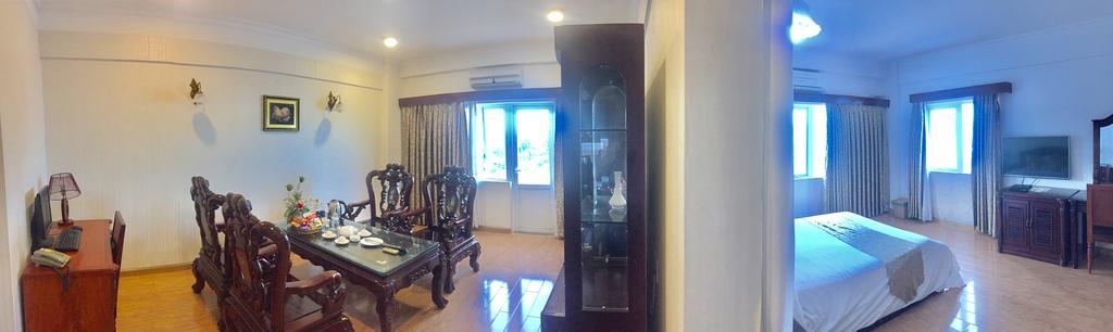 Hoang Yen Hotel Куи Нхон Екстериор снимка
