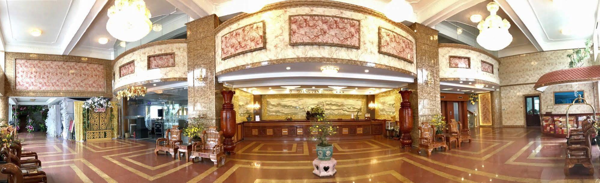 Hoang Yen Hotel Куи Нхон Екстериор снимка