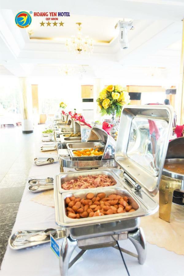 Hoang Yen Hotel Куи Нхон Екстериор снимка